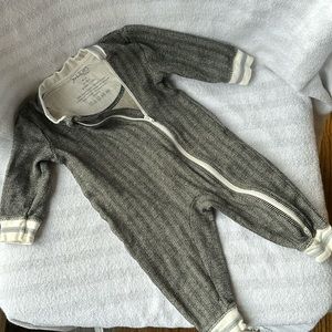 JUDDLIES like new onesie jacket 6-12m